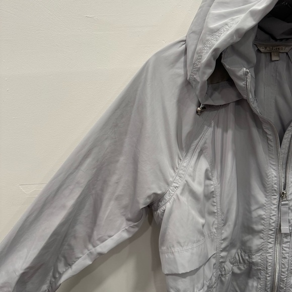 Athleta Rain Drop Jacket Silver Light Gray Lightweight Longline Large - Picture 10 of 14
